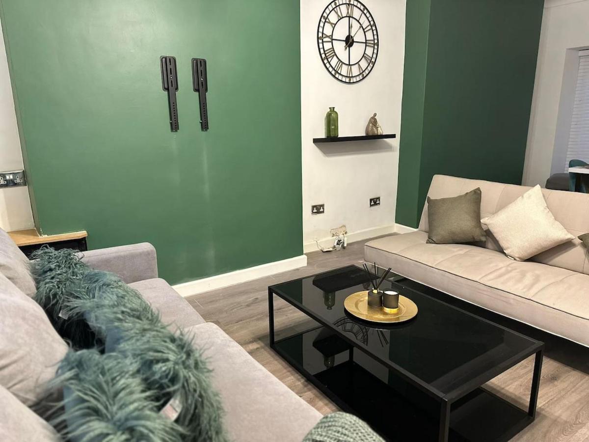 Amazing 2 Bedrooms House Bridgend  Exteriér fotografie